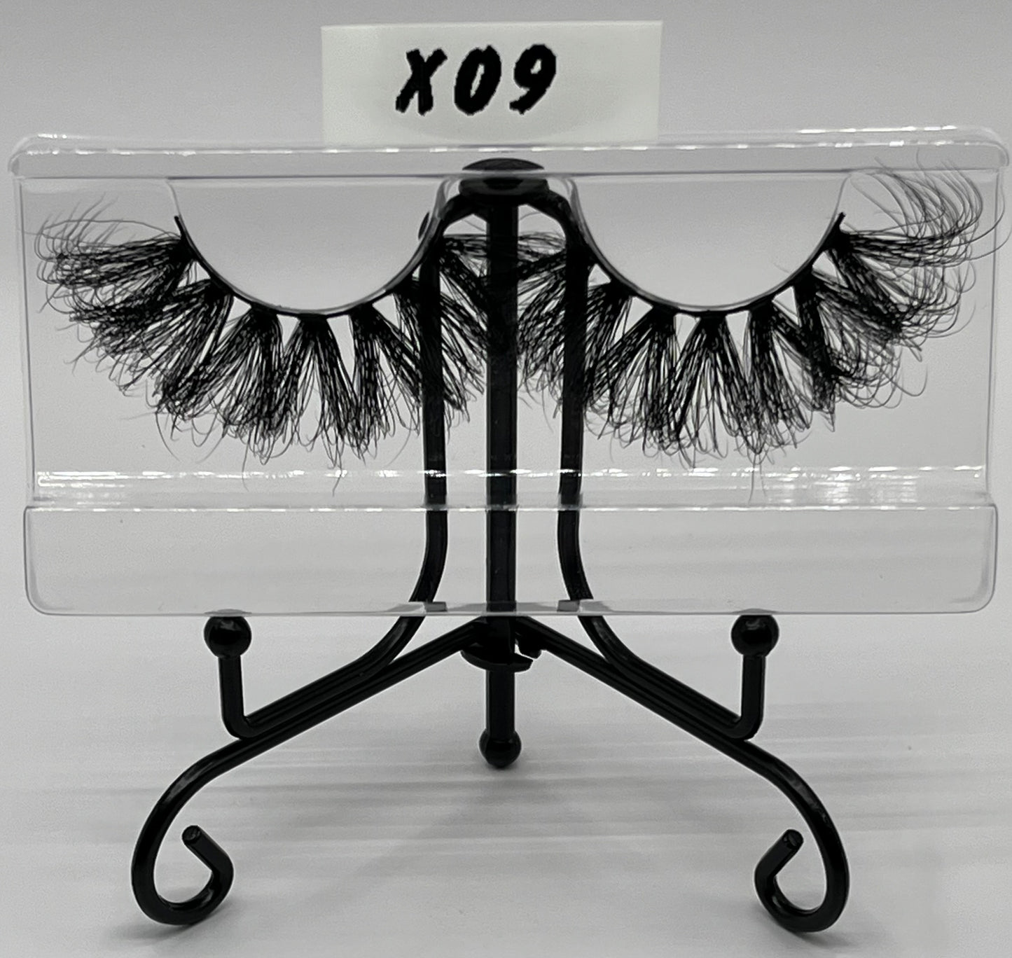 X09